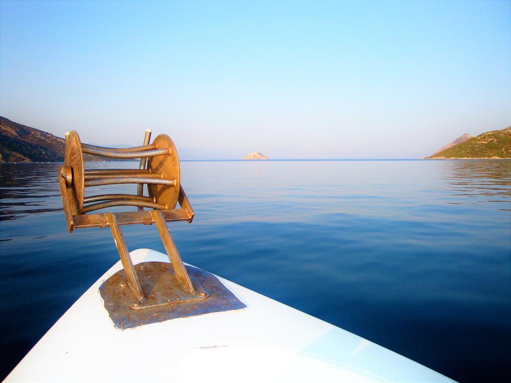 Waterfront Mediterranean Villa Skroponeria Exteriér fotografie