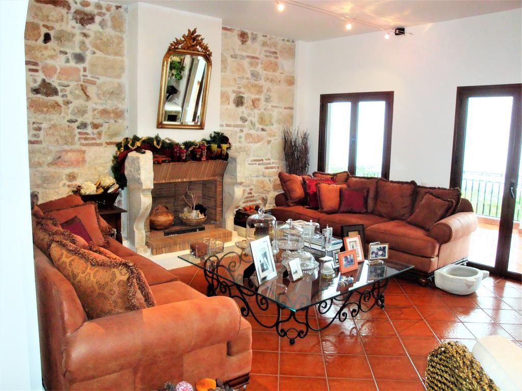 Waterfront Mediterranean Villa Skroponeria Exteriér fotografie