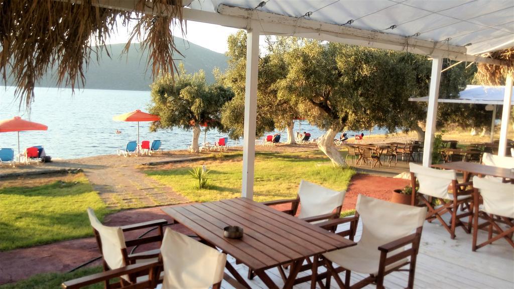 Waterfront Mediterranean Villa Skroponeria Pokoj fotografie